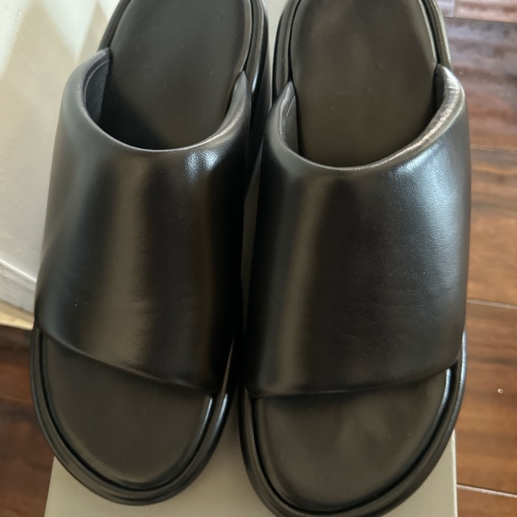 Balenciaga Rise Wedge Sandals - Picture 2 of 5